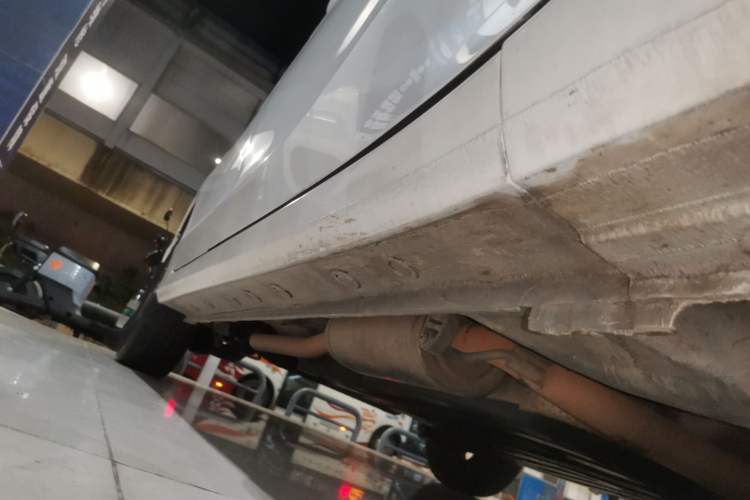 Used Honda Greiz 2016 1.5L CVT Classic Edition Right Side Sill