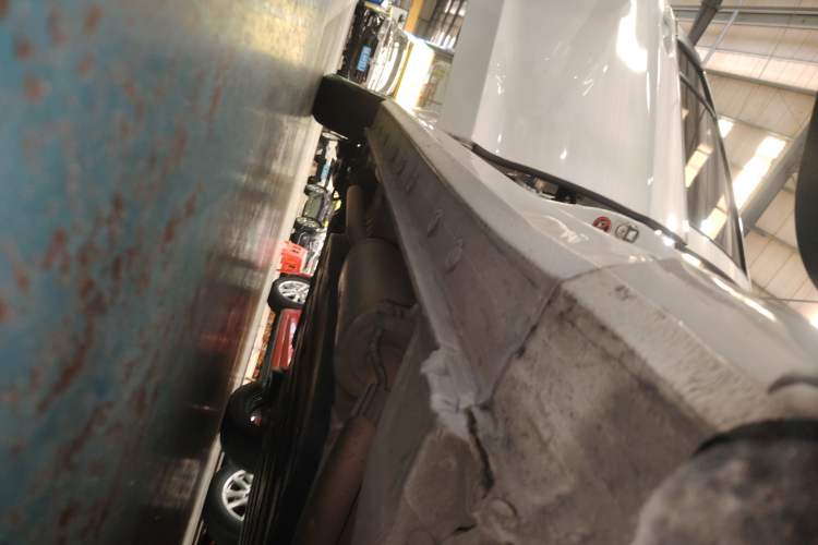 Used Honda Greiz 2016 1.5L CVT Classic Edition Right Side Sill
