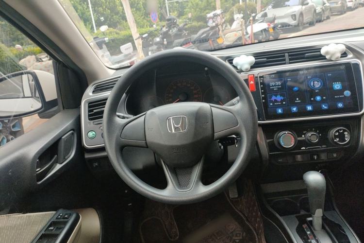 Used Honda Greiz 2016 1.5L CVT Comfort Version Steering Wheel