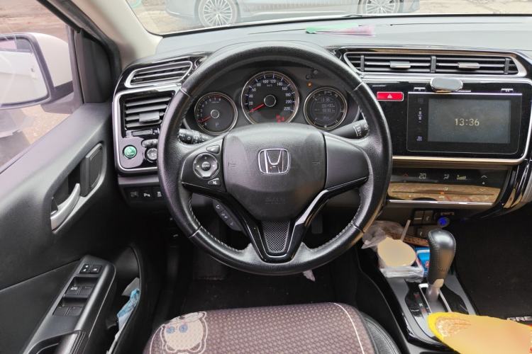 Used Honda Greiz 2016 1.5L CVT Luxury Edition Steering Wheel