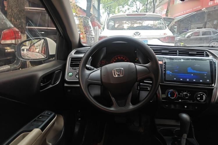Used Honda Greiz 2016 1.5L CVT Classic Edition Steering Wheel