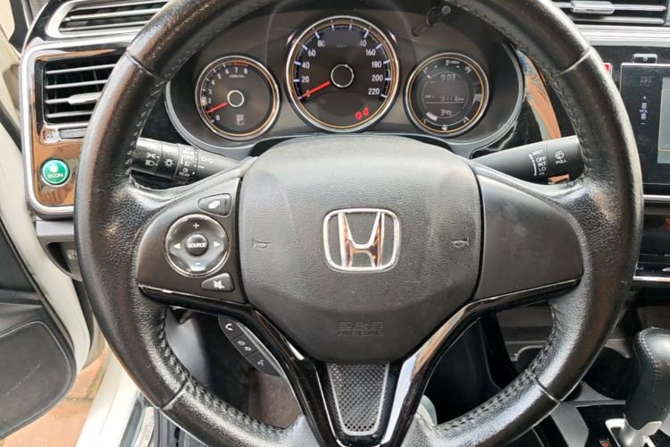 Used Honda Greiz 2016 1.5L CVT Luxury Edition Steering Wheel