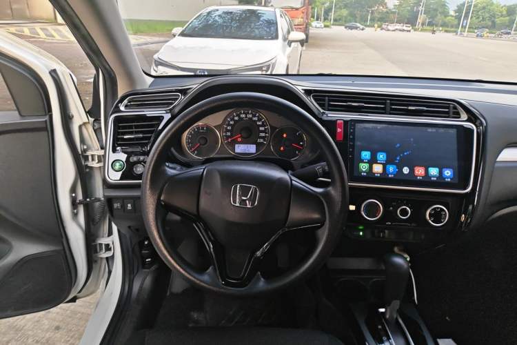 Used Honda Greiz 2016 1.5L CVT Fashion Edition Steering Wheel
