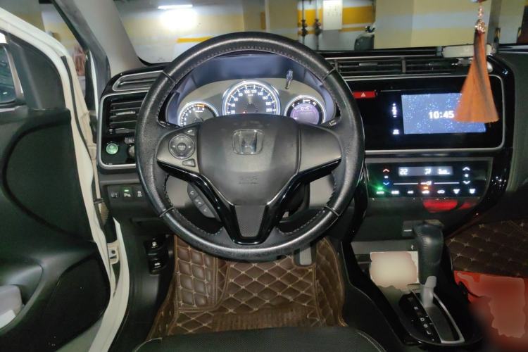 Used Honda Greiz 2016 1.5L CVT Luxury Edition Steering Wheel