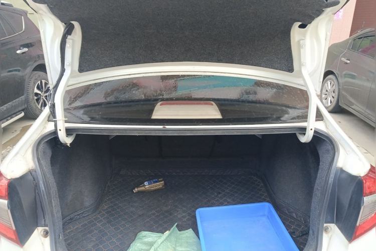 Used Honda Greiz 2016 1.5L CVT Classic Edition Trunk