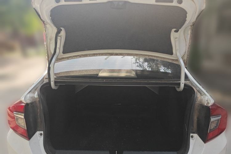 Used Honda Greiz 2016 1.5L CVT Classic Edition Trunk