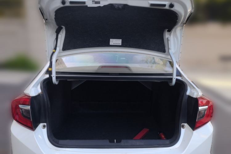 Used Honda Greiz 2016 1.5L CVT Classic Edition Trunk