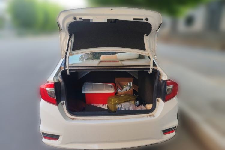 Used Honda Greiz 2016 1.5L CVT Comfort Version Trunk