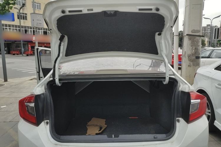Used Honda Greiz 2016 1.5L CVT Classic Edition Trunk
