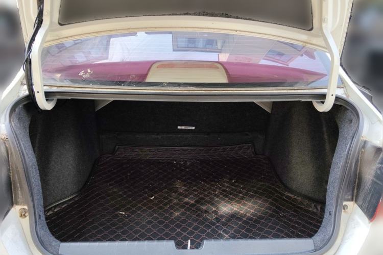 Used Honda Greiz 2016 1.5L CVT Classic Edition Trunk