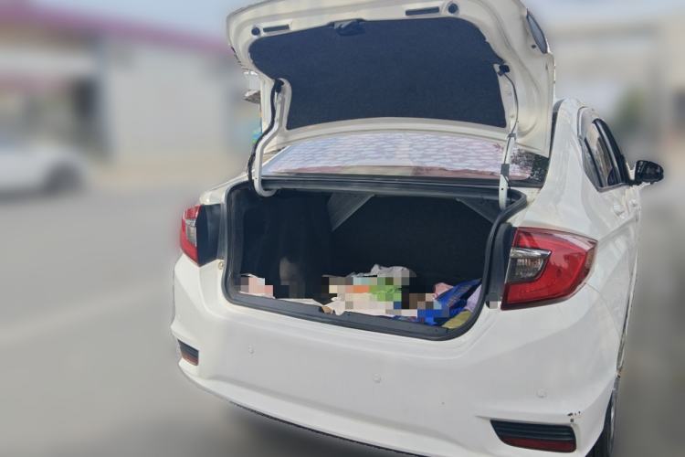 Used Honda Greiz 2016 1.5L CVT Comfort Version Trunk