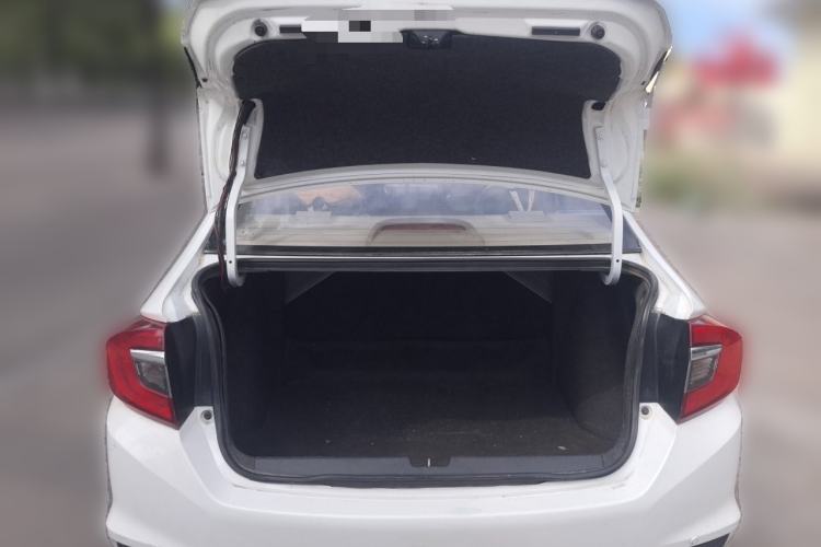 Used Honda Greiz 2016 1.5L CVT Classic Edition Trunk