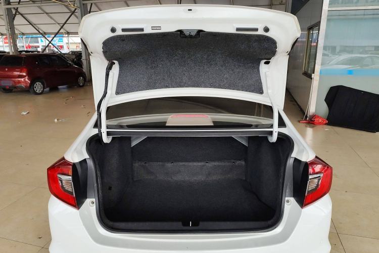 Used Honda Greiz 2016 1.5L CVT Classic Edition Trunk
