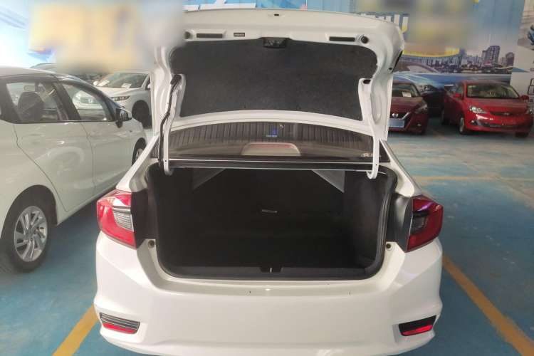 Used Honda Greiz 2016 1.5L CVT Classic Edition Trunk