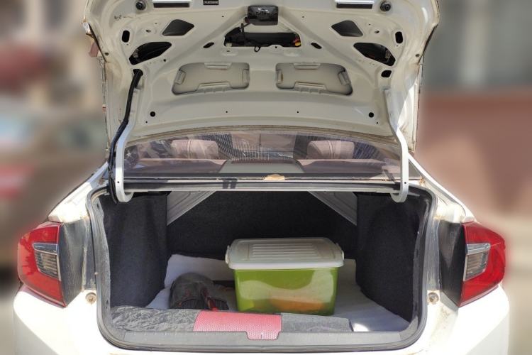 Used Honda Greiz 2016 1.5L Manual Classic Edition Trunk
