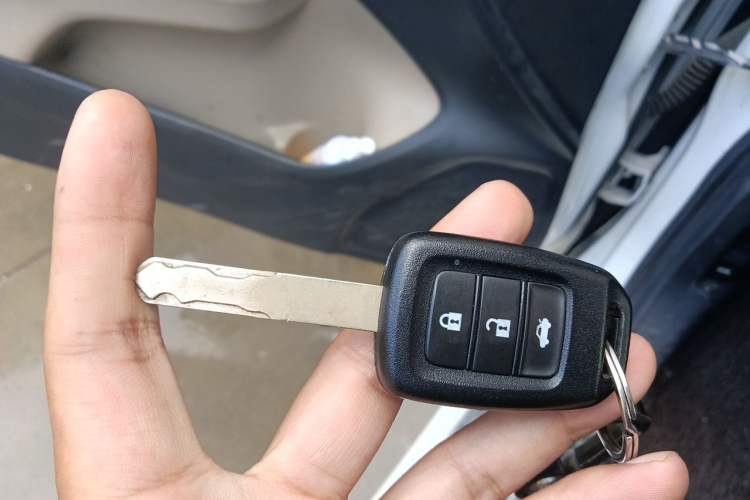 Used Honda Greiz 2016 1.5L CVT Classic Edition Vehicle Key
