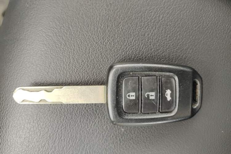 Used Honda Greiz 2016 1.5L CVT Classic Edition Vehicle Key