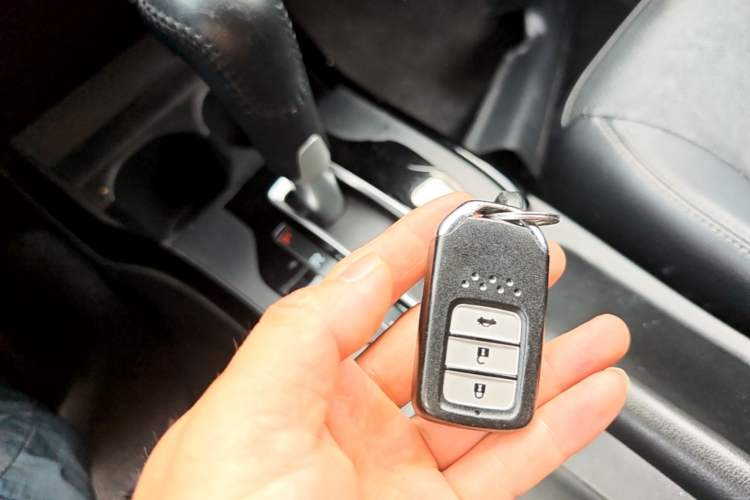 Used Honda Greiz 2016 1.5L CVT Luxury Edition Vehicle Key