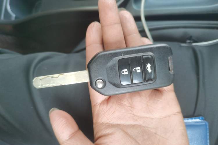 Used Honda Greiz 2016 1.5L CVT Classic Edition Vehicle Key