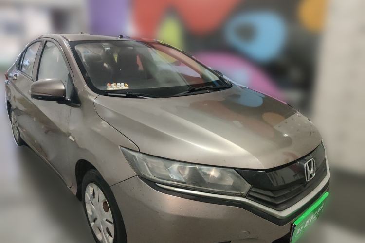 Used Honda Greiz 2016 1.5L CVT Classic Edition Front Right 45 Deg