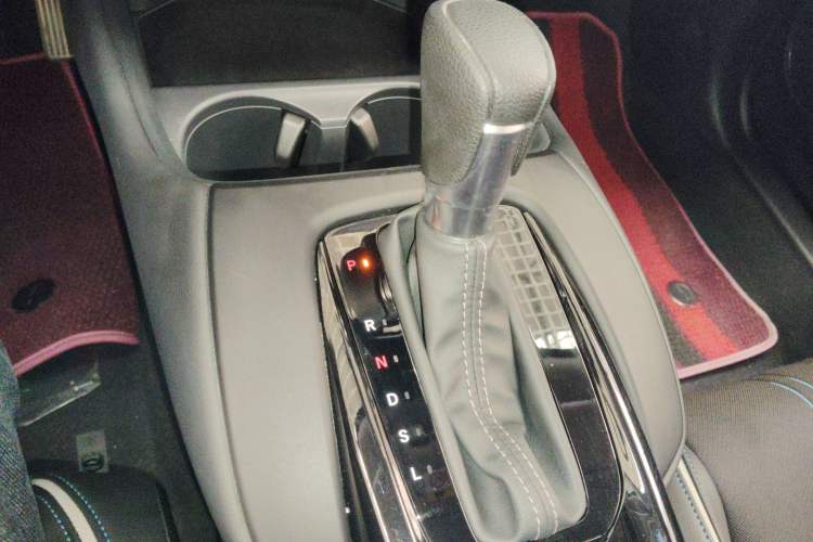 Used Honda HR-V 2023 240TURBO Jingrui Edition Gear Lever