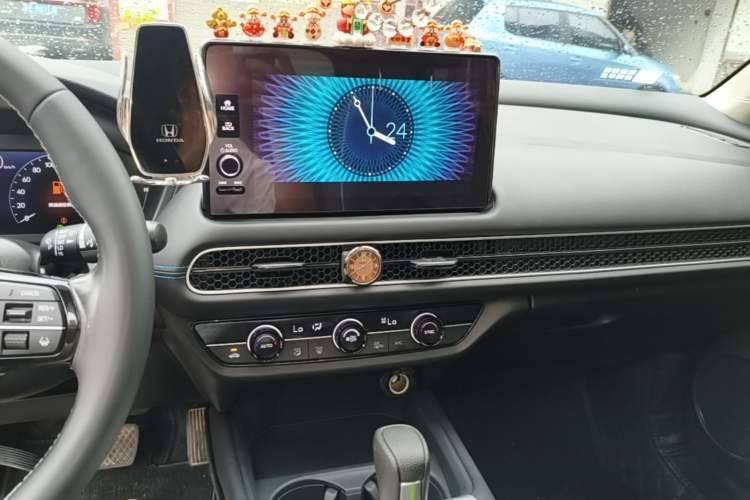 Used Honda HR-V 2023 240TURBO Trendy Edition Audio And AC Panel