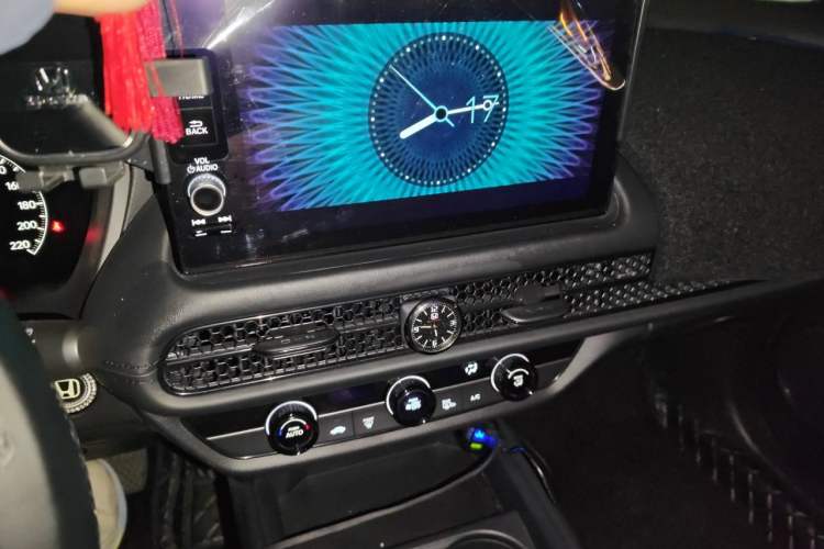 Used Honda HR-V 2023 240TURBO Jingrui Edition Audio And AC Panel