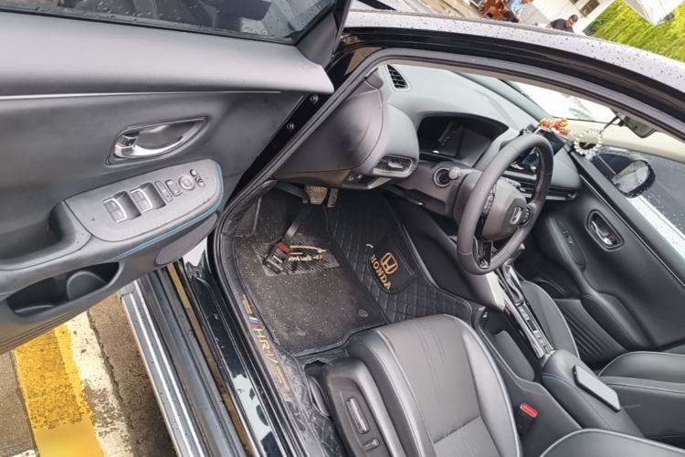 Used Honda HR-V 2023 240TURBO Trendy Edition Driver Seat