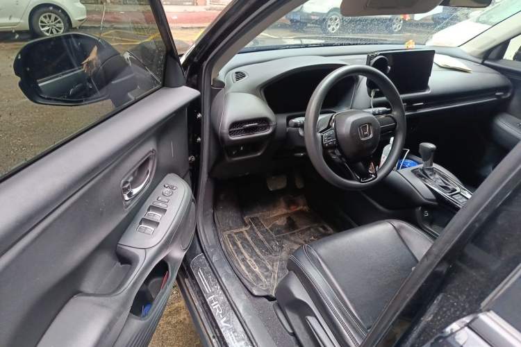 Used Honda HR-V 2023 240TURBO Enjoyment Edition Driver Seat