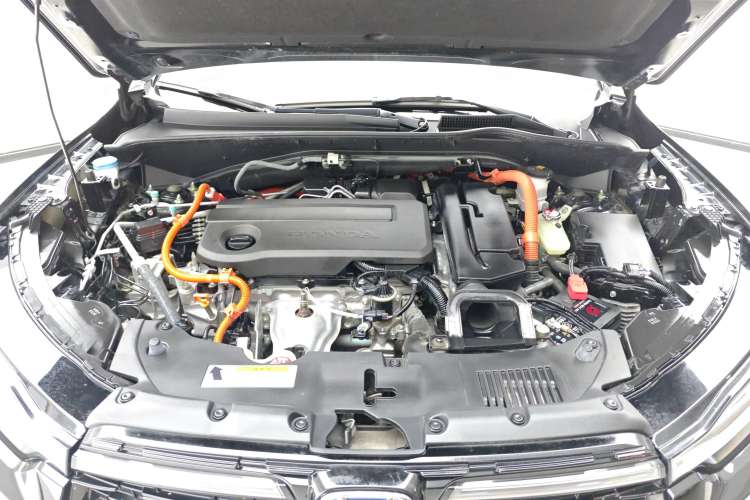 Used Honda HR-V 2023 2.0L eHEV Dynamic Smart Edition Engine Bay