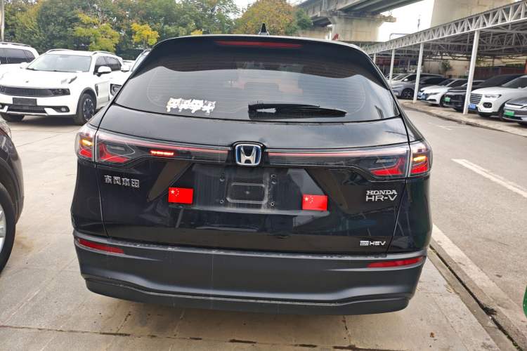 Used Honda HR-V 2023 2.0L eHEV Dynamic Smart Edition Engine Bay