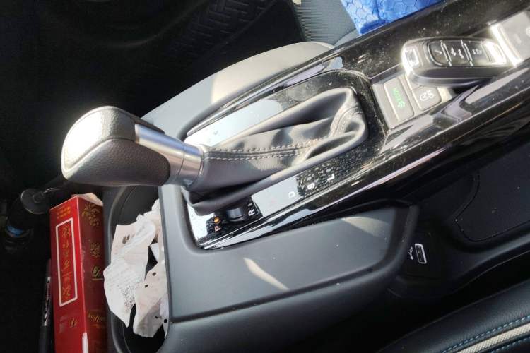 Used Honda HR-V 2023 240TURBO Jingrui Edition Gear Lever