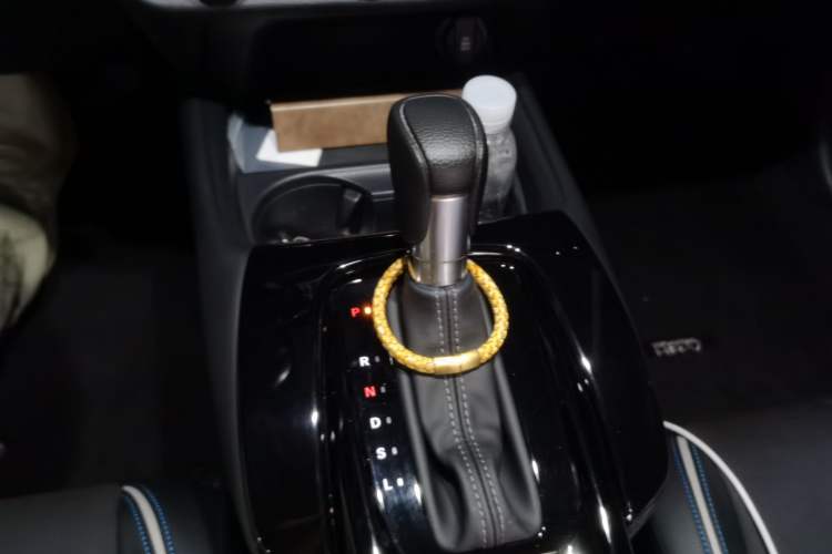 Used Honda HR-V 2023 240TURBO Jingrui Edition Gear Lever