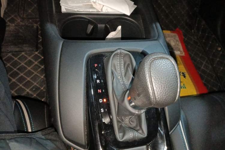 Used Honda HR-V 2023 240TURBO Jingrui Edition Gear Lever