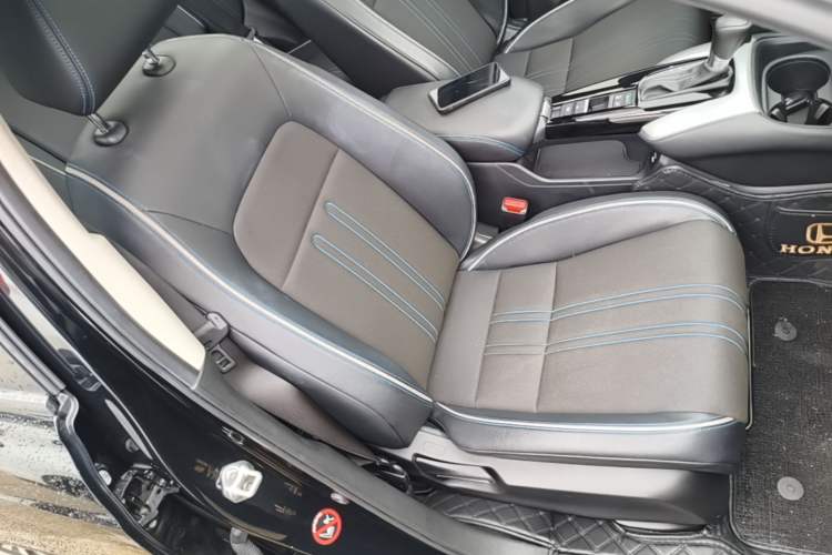 Used Honda HR-V 2023 240TURBO Trendy Edition Right Front Seat