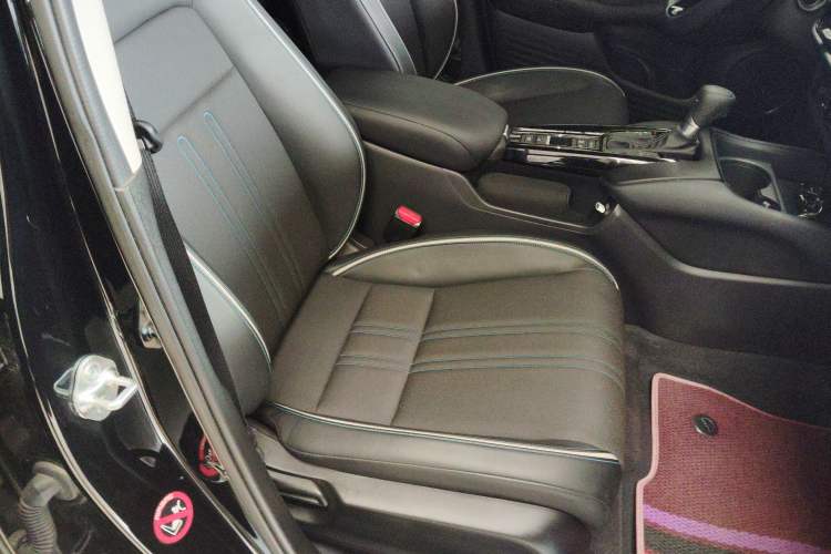 Used Honda HR-V 2023 240TURBO Jingrui Edition Right Front Seat