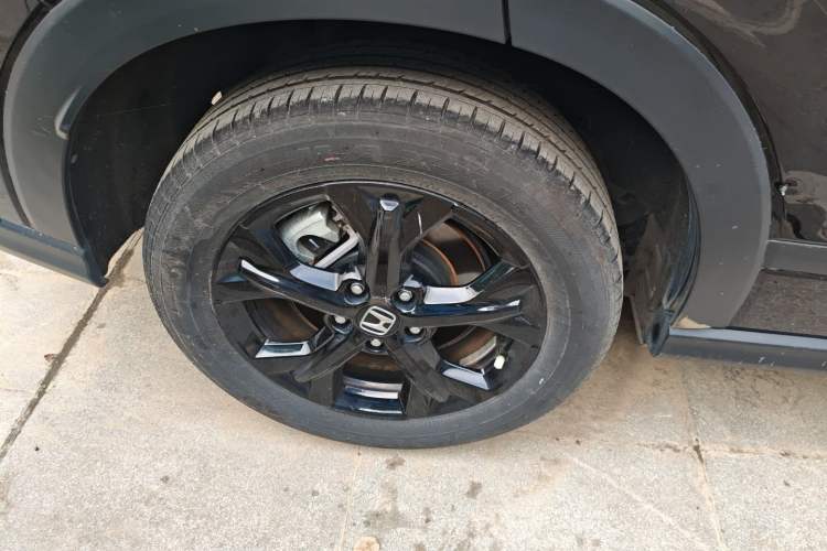 Used Honda HR-V 2023 2.0L eHEV Dynamic Smart Edition Right Rear Wheel Hub