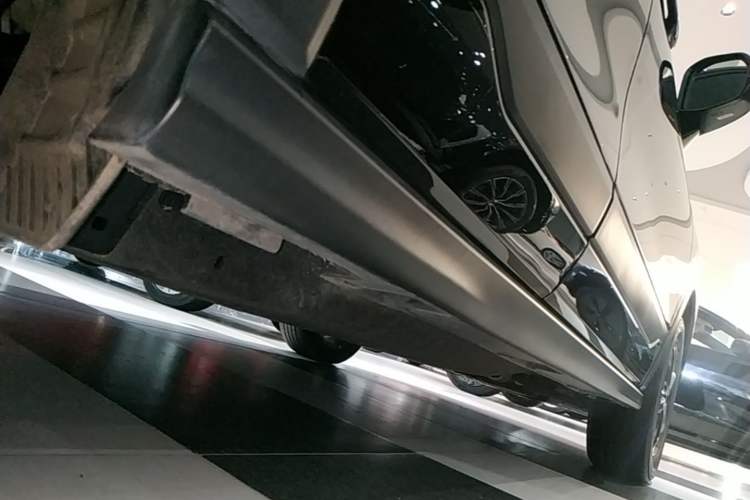 Used Honda HR-V 2023 240TURBO Jingrui Edition Right Side Sill