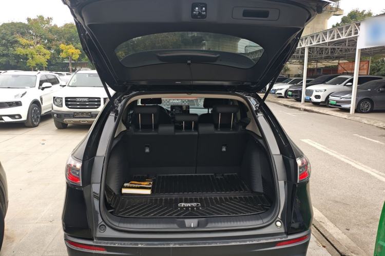 Used Honda HR-V 2023 2.0L eHEV Dynamic Smart Edition Trunk