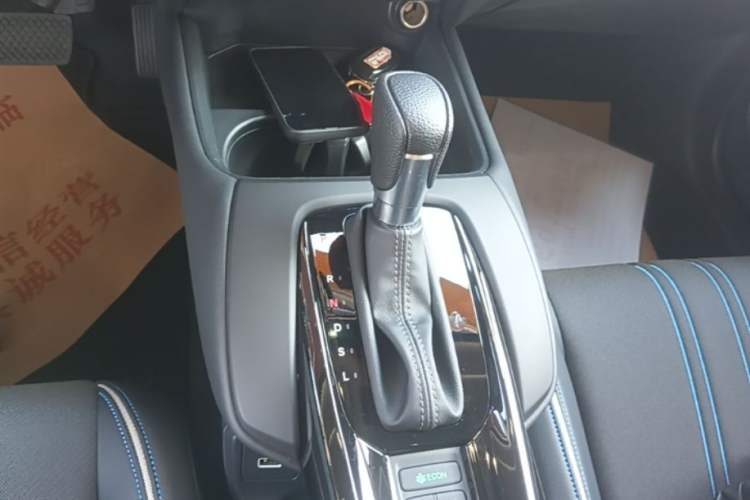 Used Honda HR-V 2023 240TURBO Jingrui Edition Gear Lever
