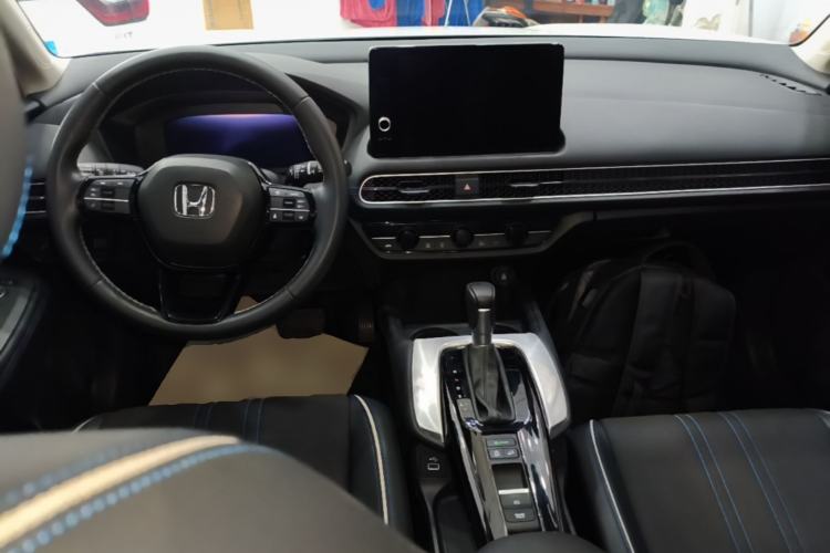 Used Honda HR-V 2023 240TURBO Trendy Edition Center Console