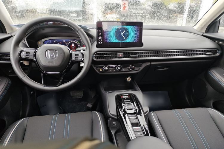 Used Honda HR-V 2023 2.0L eHEV Dynamic Smart Edition Center Console