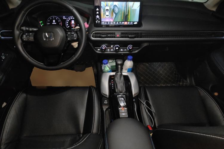 Used Honda HR-V 2023 240TURBO Trendy Edition Center Console