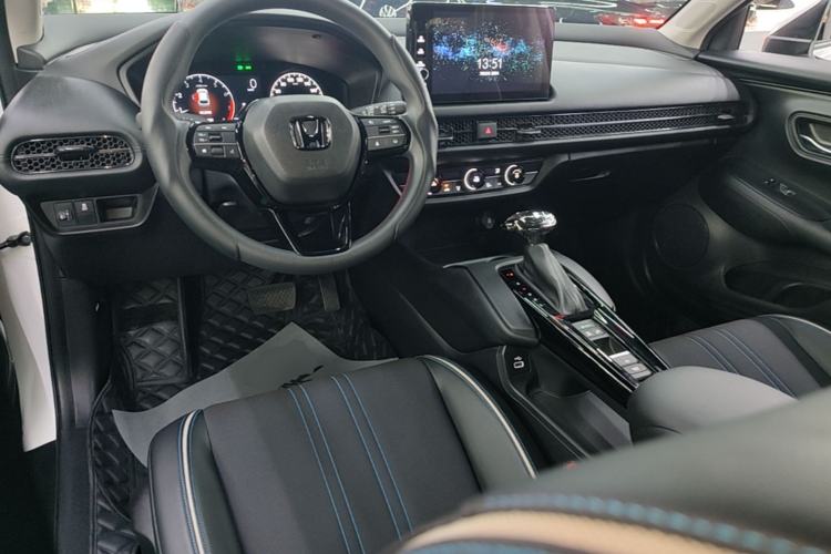 Used Honda HR-V 2023 240TURBO Jingrui Edition Center Console