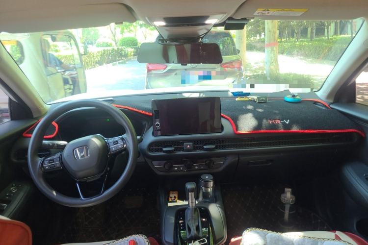 Used Honda HR-V 2023 240TURBO Jingrui Edition Center Console