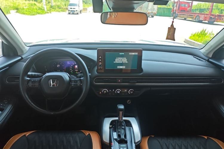 Used Honda HR-V 2023 240TURBO Trendy Edition Center Console