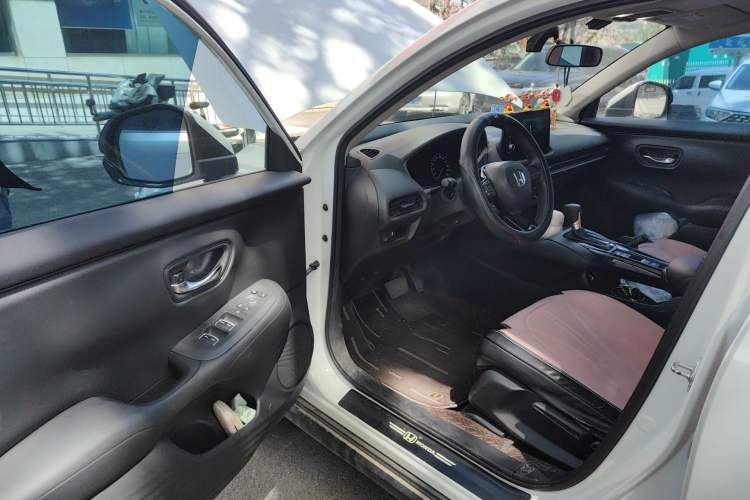Used Honda HR-V 2023 240TURBO Enjoyment Edition Driver Seat