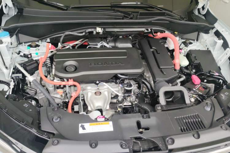 Used Honda HR-V 2023 2.0L eHEV Dynamic Speed Version Engine Bay