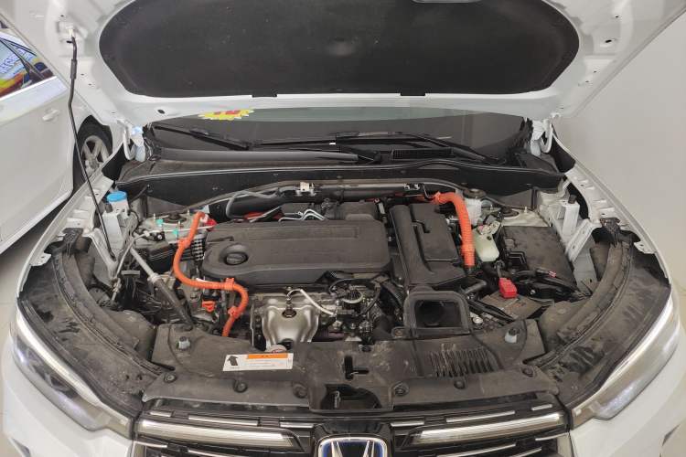 Used Honda HR-V 2023 2.0L eHEV Dynamic Edition Engine Bay