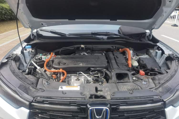 Used Honda HR-V 2023 2.0L eHEV Dynamic Speed Version Engine Bay